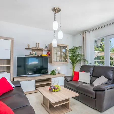 Holiday home Cozy In With Kitchen *